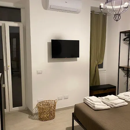 Officinale Apartment, Pineta Sacchetti * Rome