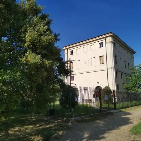 Appartamento Officinale Apartment, Pineta Sacchetti *